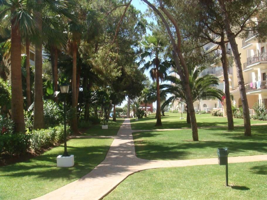 The Terrace Of Puerto Banus Beach Marbella Luaran gambar