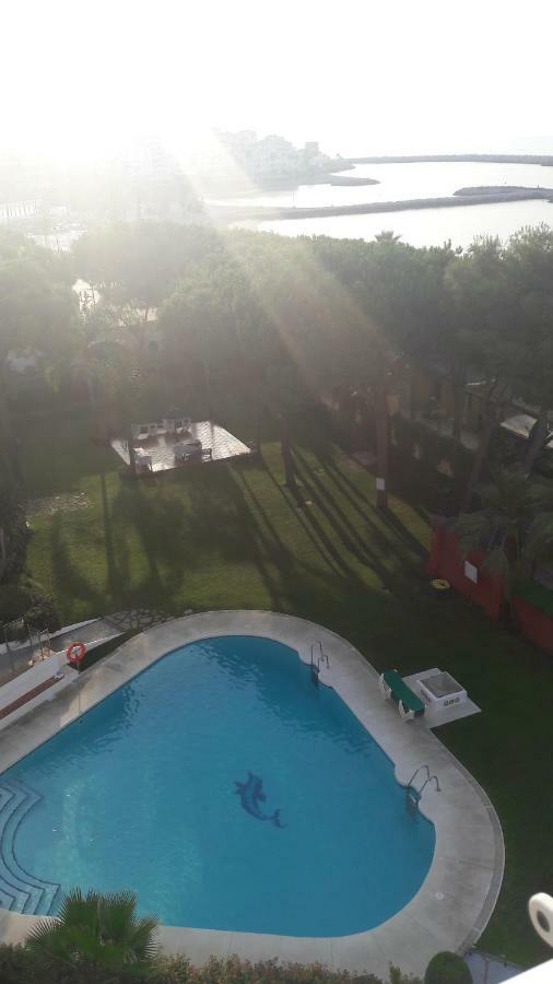 The Terrace Of Puerto Banus Beach Marbella Luaran gambar